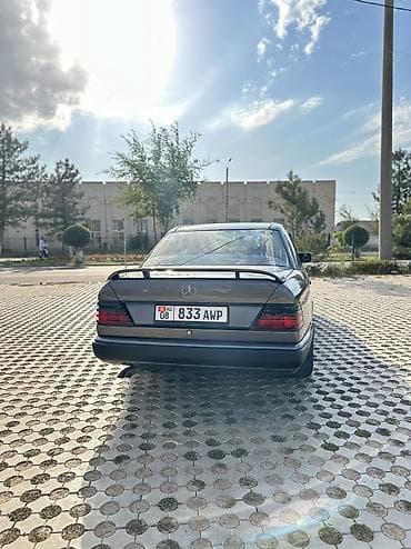 neta gt: Mercedes-Benz W124: 1987 г., 2.3 л, Механика — 6