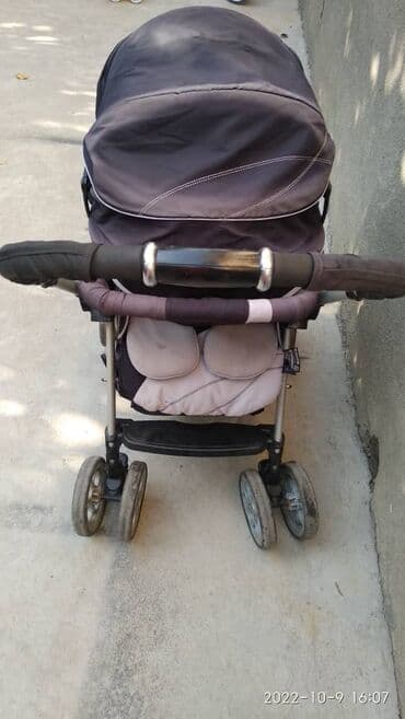 Коляска, цвет - Черный, Б/у