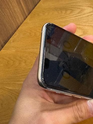 сколько стоит айфон 11 про: IPhone 11 Pro, Серебристый — 5