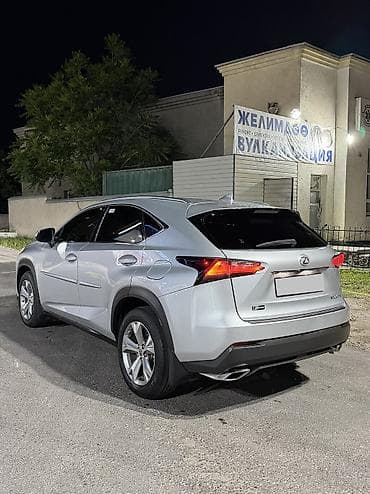 Транспорт: Lexus NX: 2016 г., 2 л, Автомат, Бензин, Кроссовер — 2