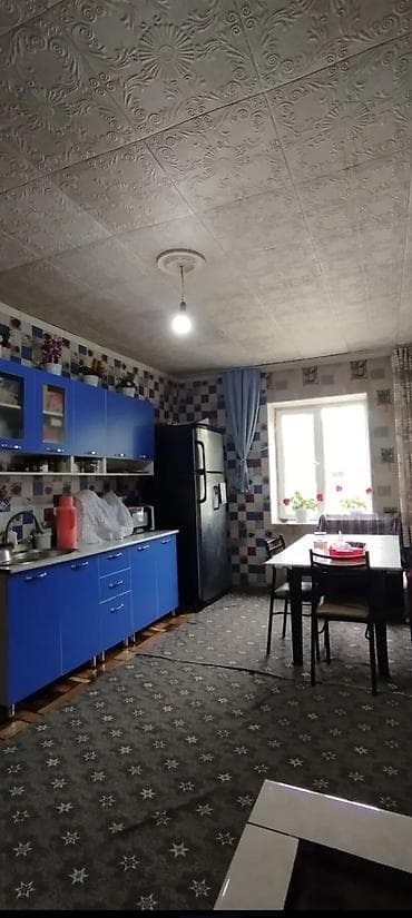 парковая: 61 м², 3 комнаты, Парковка, Забор, огорожен — 4