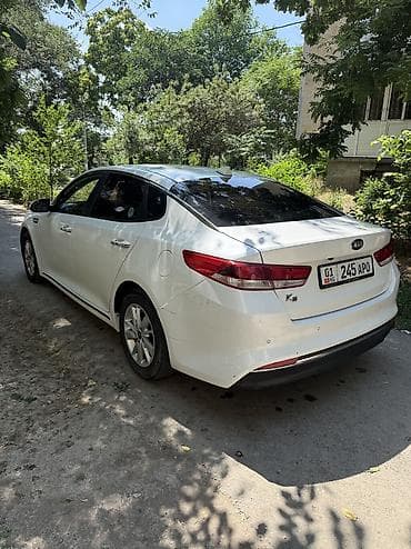 mazda mx 6: Kia K5: 2017 г., Газ, Седан — 4
