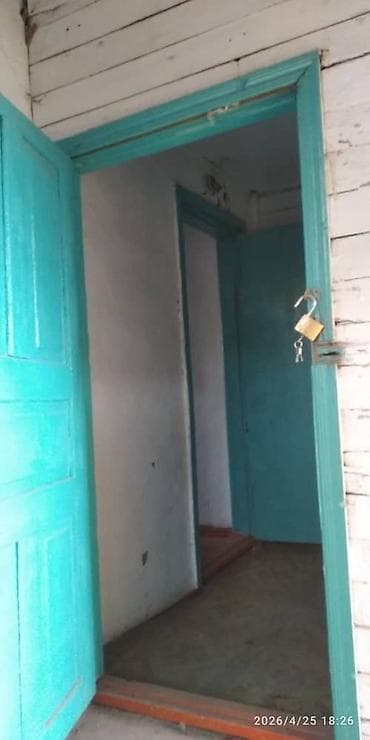 барачного: 40 кв Метр село Тамчы 58000 $ 4сотох огородом — 2