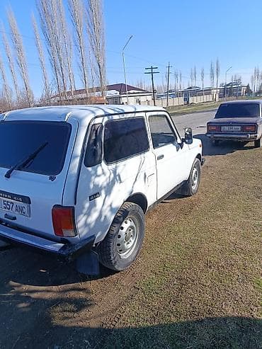 ВАЗ (ЛАДА): ВАЗ (ЛАДА) 4x4 Нива: 2008 г., 1.6 л, Механика, Бензин, Внедорожник — 4