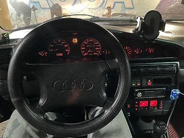 sg 9: Audi S4: 1993 г., Механика, Газ, Седан — 8
