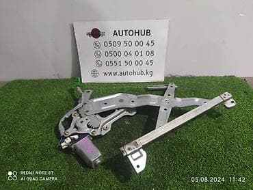 Стеклоподъемник Subaru Forester SG5 EJ20 2 2003 задн. прав. (б/у)