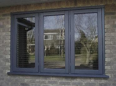 Алюминиевое окно в современном сером (графитовом) цвете - — 1