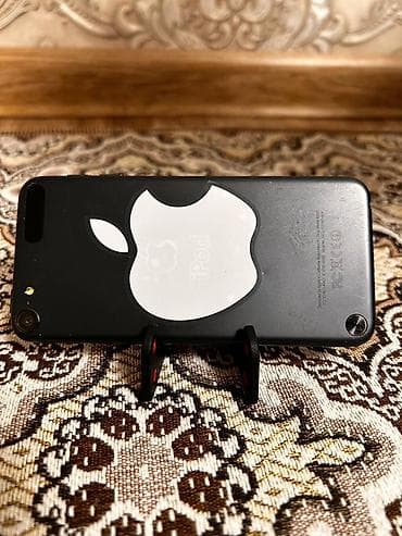 iphone 13mini: IPhone 5s, Б/у, 32 ГБ, Черный, Защитное стекло, Чехол — 6