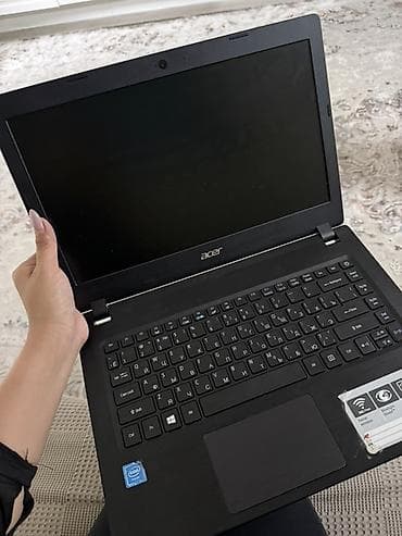 acer aspire lite 16: Ноутбук Acer, черный корпус с текстурой. Экран около 14–, матовая — 1