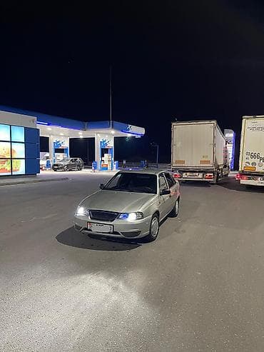 нек: Daewoo Nexia: 2008 г., 1.6 л, Механика, Бензин, Седан — 10