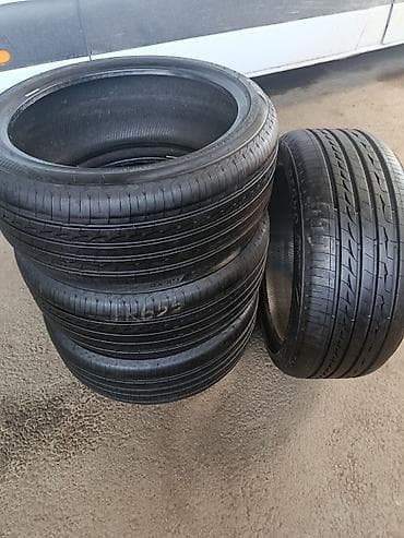 корки: Шины 235 / 40 / R 19, Лето, Комплект, Легковые, Bridgestone — 1