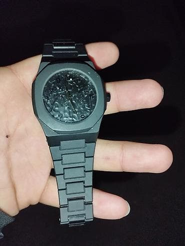 Другие наручные часы: Мужские наручные часы, полностью в чёрном цвете. Особенности: - — 1