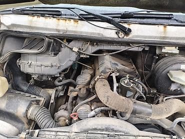 w211 универсал: Mercedes-Benz Sprinter, цельнометаллический фургон, средняя база и — 10