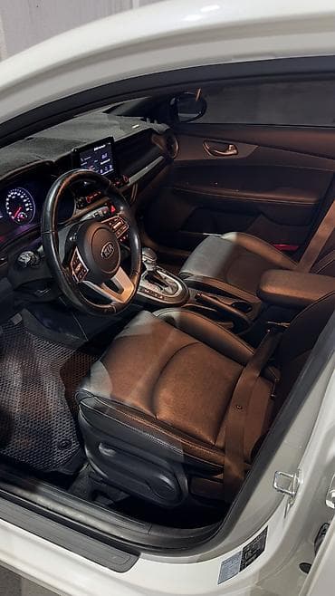 бобкет цена: Kia K3: 2019 г., 1.6 л, Вариатор, Бензин, Седан — 6