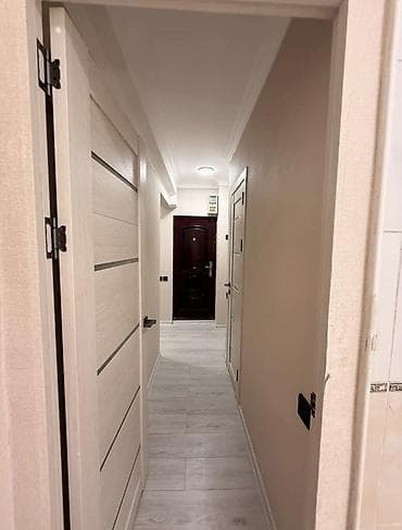 Батирлер: 2 бөлмө, 46 м², 9-мкр 104-серия, 1 кабат, Жаңы ремонт — 10