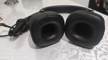 аккумулятор для наушников: Наушник Маршал 
В хорошем состоянии Оригинал 
заряд держит отлично — 2