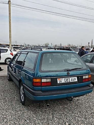 Volkswagen Passat Variant: 1992 г., Универсал