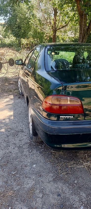 приус 10кузов: Toyota Corolla: 2002 г., 1.8 л, Механика, Бензин, Седан — 8