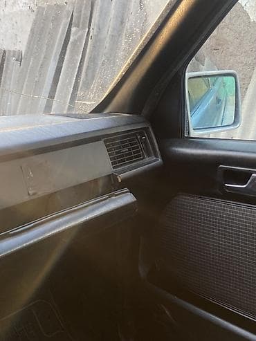 mini cuper: Mercedes-Benz 190: 1998 г., Седан — 4
