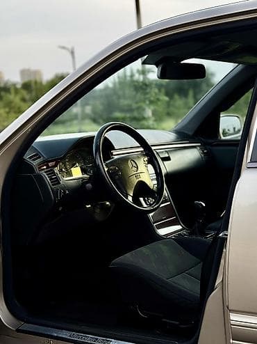e2 byd: Mercedes-Benz E-Class: 2000 г., 2 л, Механика, Газ, Седан — 10