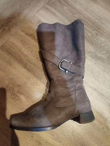 отдам даром сапоги: Сапоги мех натуральный внутри 
35р на 2 кг сахара — 1