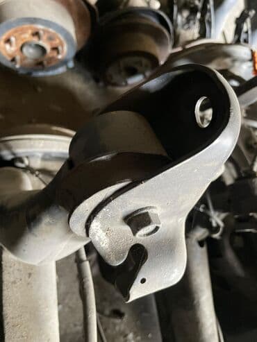 средний кузов двух скат: Mazda Demio 2 DY3W Задняя балка в сборе в наличии Мазда Демио Объем — 5