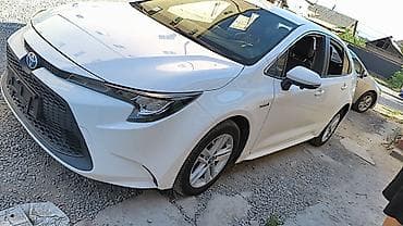byd e2 2023: Toyota Levin: 2021 г., 1.8 л, Вариатор, Гибрид, Седан — 6