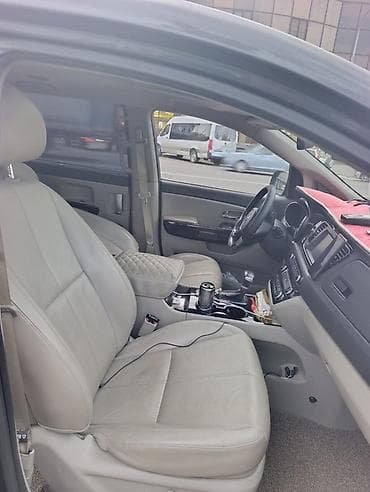 Унаа сатуу: Kia Carnival: 2019 г., Автомат, Дизель, Вэн/Минивэн — 6