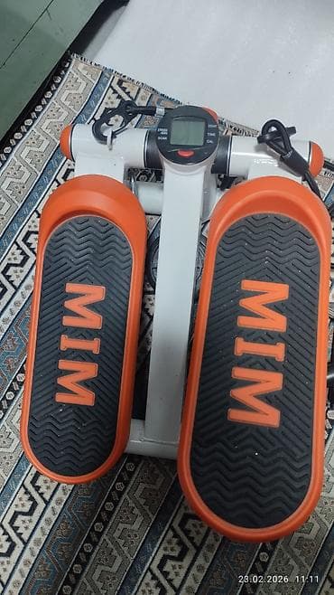 степперы: Мини-степпер MIM с эспандерами и электронным счетчиком. - Компактный — 2