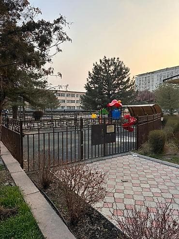 mega hous: 2 комнаты, 127 м², Элитка, 2 этаж, Старый ремонт — 2