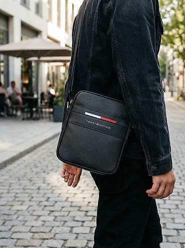 стильное черное пальто: Барсетка, Tommy Hilfiger, Материал: Экокожа, Новый — 1