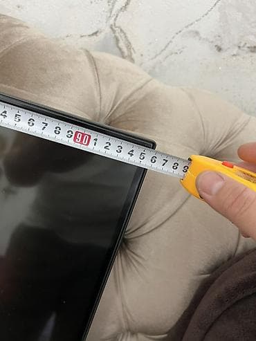 sky vision: Телевизор SKYWORTH, диагональ около 40–43" (высота экрана ~58–60 см) — 5