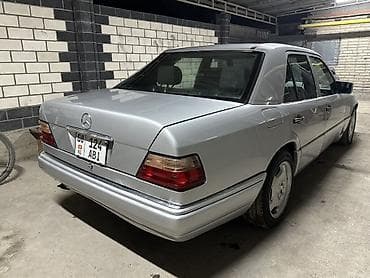 на 124: Mercedes-Benz W124: 1994 г., Седан — 1
