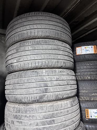 Резина комплект На камри 70/75 Размер шин 225/45/19 Шины почти новые at lalafo.kg Резина комплект На камри 70/75 Размер шин 225/45/19 Шины почти новые
