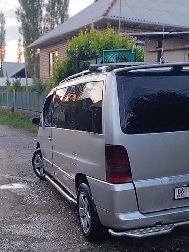 Mercedes-Benz Vito: 2003 г., 2.2 л, Механика, Дизель, Минивэн
