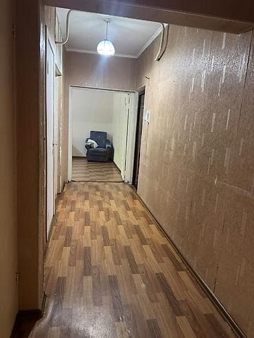 реально: 2 комнаты, 53 м², 106 серия улучшенная, Восток-5 мкр 106 серия улучшенная, 1 этаж, Старый ремонт — 4
