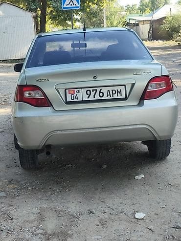 lada 9: Daewoo Nexia: 2008 г., 1.5 л, Механика, Газ, Седан — 2