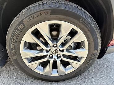 Транспорт: Toyota RAV4: 2022 г., 2.5 л, Автомат, Бензин, Кроссовер — 8