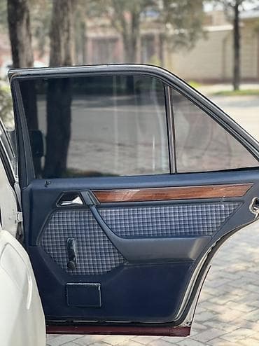 Транспорт: Mercedes-Benz W124: 1994 г., 2.2 л, Автомат, Бензин, Седан — 10