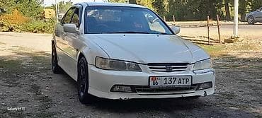 Honda Accord: 2000 г., 2 л, Автомат, Бензин, Седан — 1