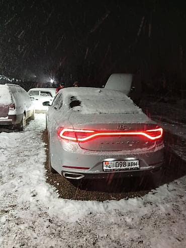 byd e7: Hyundai Grandeur: 2018 г., Седан — 1