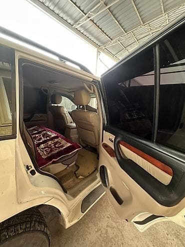 на внедорожник: Lexus LX: 1999 г., 4.7 л, Автомат, Бензин, Внедорожник — 7