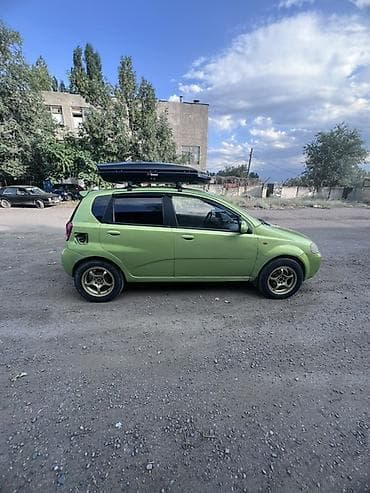 discovery 2: Chevrolet Aveo: 2004 г., 1.4 л, Механика, Бензин, Фастбек — 5