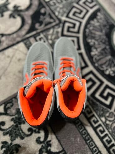 Киреге берилүүчү кийимдер: Борцовки Asics - Модель: средневысокий силуэт для борьбы/грэпплинга - — 4