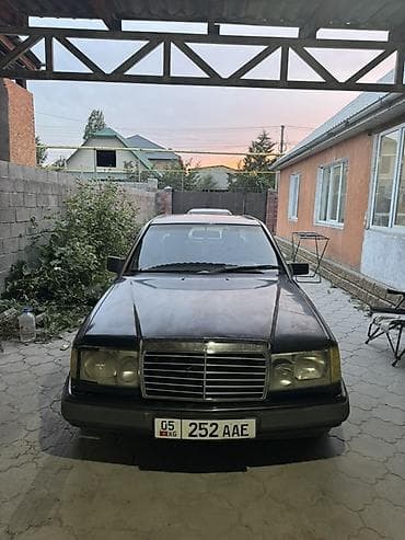 Mercedes-Benz E-Class: 1991 г., Седан