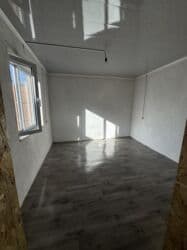 маленький дом шале под ключ: Сдаётся компактное жильё с отдельным входом: две смежные комнаты и — 5