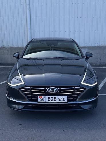Hyundai Sonata: 2019 г., 2 л, Автомат, Газ, Седан