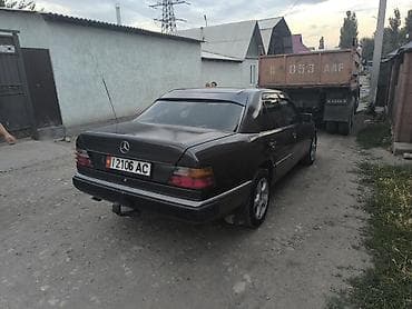 mers 210: Mercedes-Benz W124: 1992 г., 3 л, Механика, Дизель, Седан — 7