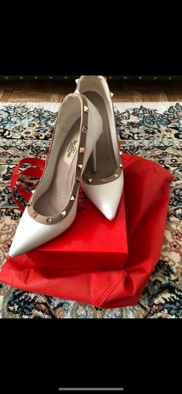 Туфли в отличном состоянии, почти новые, пару раз только одевала на