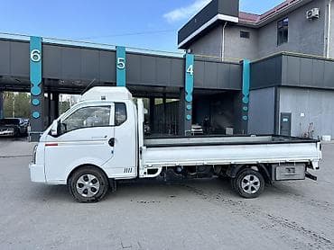 портовой сапок: Hyundai Porter: 2023 г., 2.5 л, Типтроник, Дизель, Пикап — 8